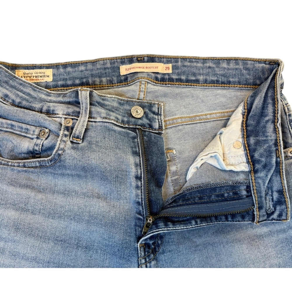 Levis Jeans Women 29 Blue 725 High Rise Bootcut Premium Denim Stretch Classic - Picture 3 of 9